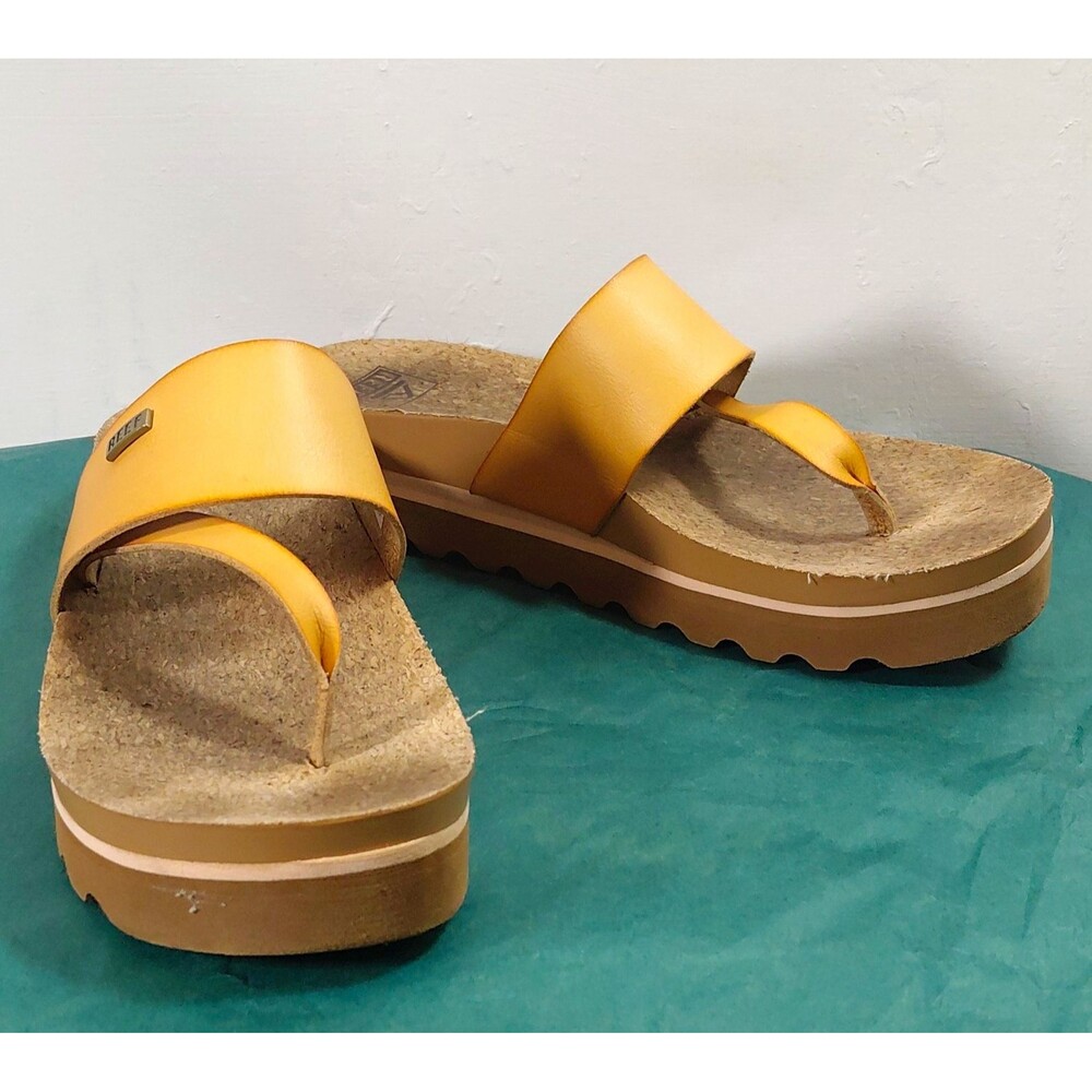 Reef Women's Tan Platform Cushioned Thong Sandals Synthetic US 9 EU 40